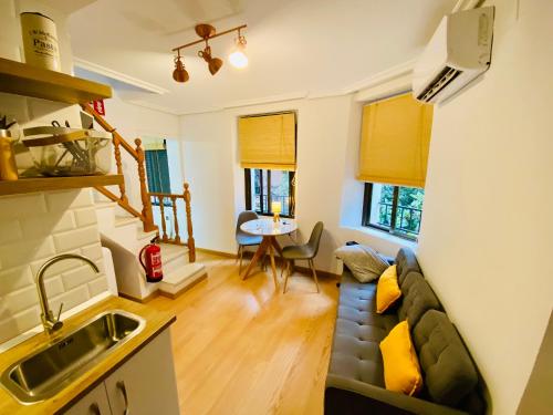 Nhà bếp/bếp nhỏ tại El Escondite de la Muralla