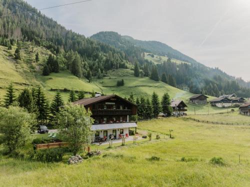 Almblick Appartements