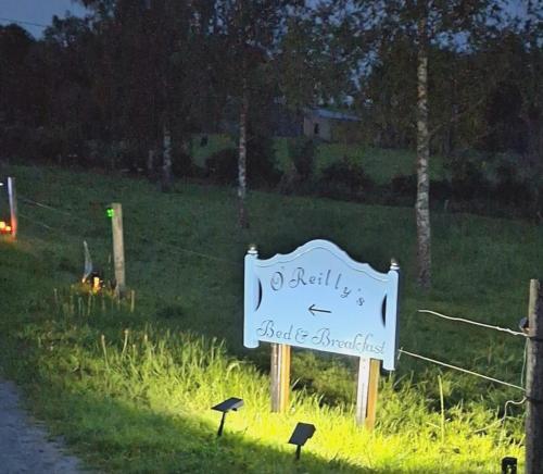 Zahrada ubytování O'Reilly's Bed and Breakfast Killeshandra
