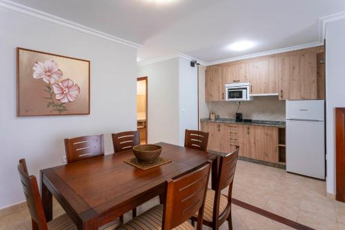 Gallery image of Apartamentos Casa Ameirós in O Grove