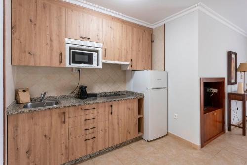 Gallery image of Apartamentos Casa Ameirós in O Grove