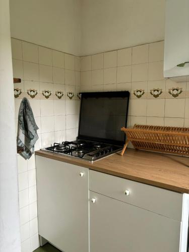 Η κουζίνα ή μικρή κουζίνα στο CASA CON VISTA A GRAVERE