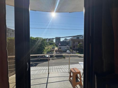 Un balcón o terraza en TikTok house