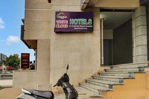 Fotografie z fotogalerie ubytování Hotel O JK INN v destinaci Tiruppur
