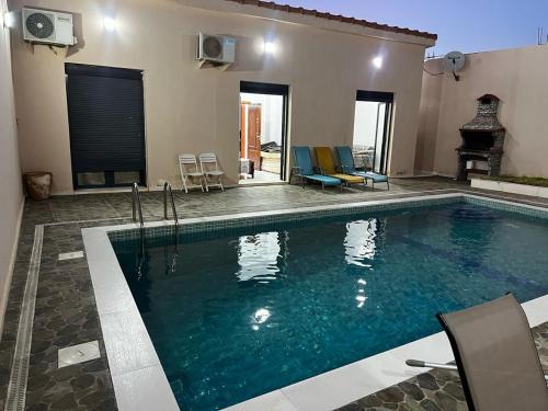 Πισίνα στο ή κοντά στο villa la Rosa