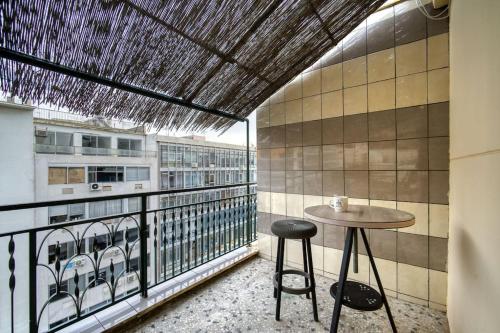 Silver Comfort Loft