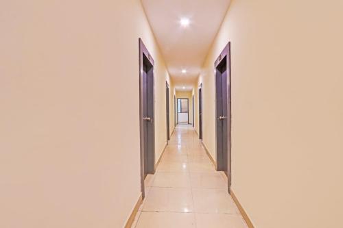 ハイデラバードにあるSuper Hotel O M&N Grandのギャラリーの写真