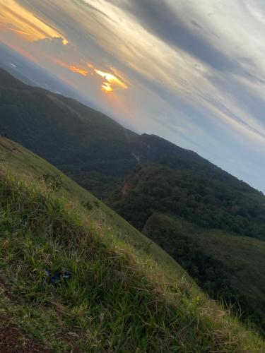 Landskap semula jadi dekat dengan inn ini
