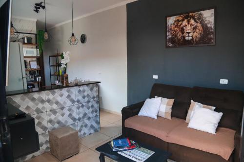 Χώρος καθιστικού στο Casa a menos de 10 minutos do Acqualinda