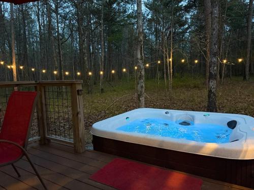 Φωτογραφία από το άλμπουμ του Mentone Tranquility Base with Hot Tub σε Mentone