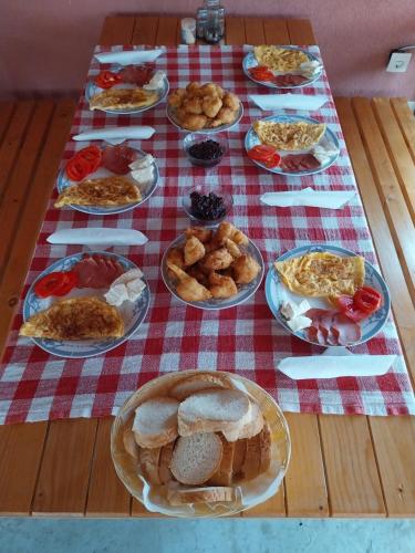 Comida en o cerca de este hostal o pensión
