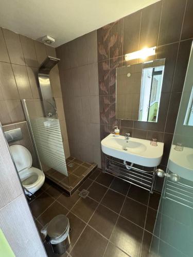 Gallery image of KLIO Apartments and Studios in Nei Poroi