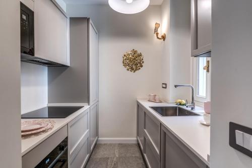 Trevi Central Suite