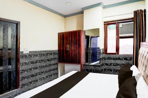 Fotografie z fotogalerie ubytování Hotel O MOONLIGHT HOTEL & RESTRO v destinaci Bulandshahr