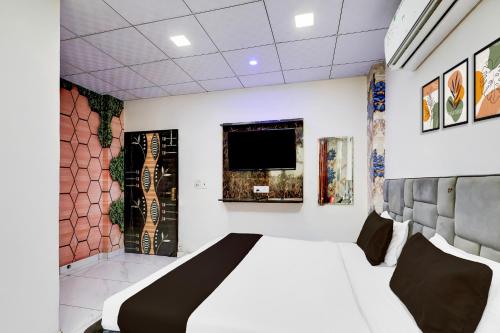 Gallery image of SPOT ON 7 Star Guest House in Hisār