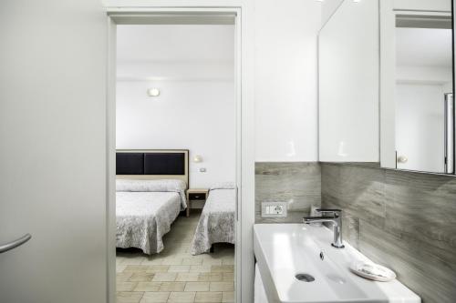 Koupelna v ubytování Hotel Marco