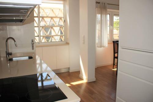 Sunny Apartment in Lisbon