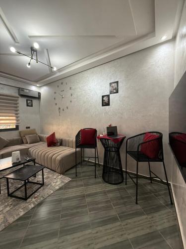 Posezení v ubytování Appartement Marrakech à 5 min de l'Aéroport