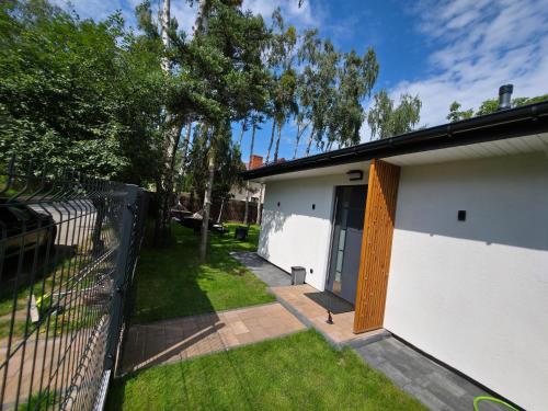 Το κτήριο όπου στεγάζεται  το διαμέρισμα