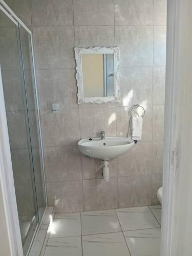 Φωτογραφία από το άλμπουμ του Ndiyona guesthouse kavango east σε Rundu