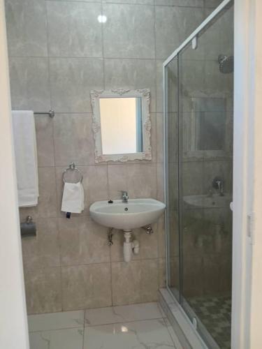Φωτογραφία από το άλμπουμ του Ndiyona guesthouse kavango east σε Rundu