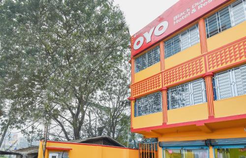 Gambar di galeri bagi Hotel O Black Diamond Hotel and Restaurant Barasat di Bārāsat