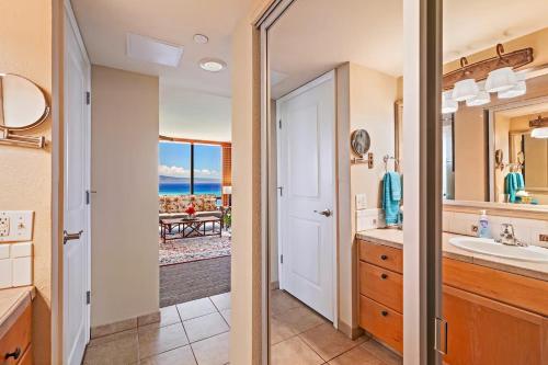 Φωτογραφία από το άλμπουμ του Condos in Hololani σε Lahaina