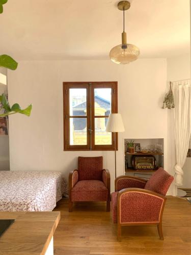 Vintage Apartment - Train Station & Comédie