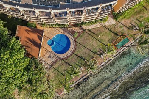 Πισίνα στο ή κοντά στο Paki Maui 301 · Direct Oceanfront Views Remodeled 2BD Condo