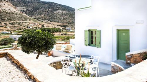 Φωτογραφία από το άλμπουμ του Xerolithia Land στις Καμάρες