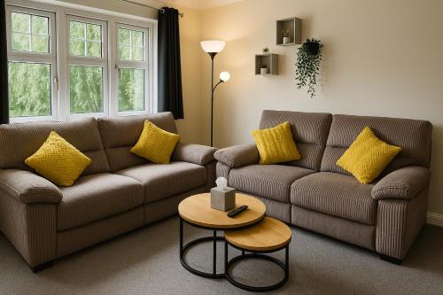 Elegant 2 Bed-Ground Floor photo 10