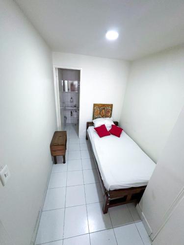 Katil atau katil-katil dalam bilik di Habitación Privada en Apartamento, Conquistadores