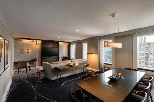 Et tv og/eller underholdning på Hilton Sydney