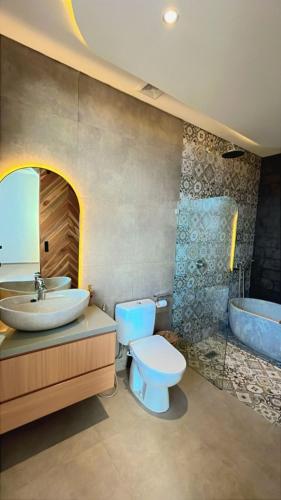 Koupelna v ubytování Luxury Villa Pererenan 2 Bedroom
