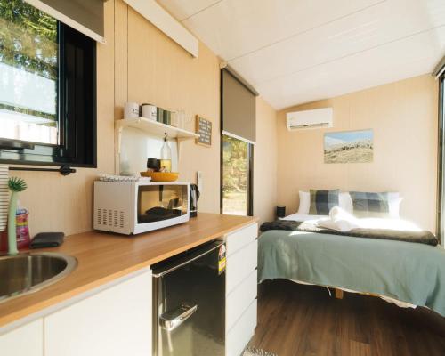 Kuchyň nebo kuchyňský kout v ubytování Avalanche Creek Cabin