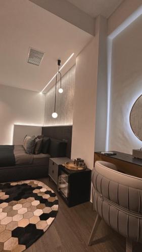 a living room with a couch and a table at Here Hotel 宅這兒私宅-屏市A宅 in Pingtung City