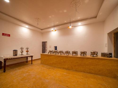 Zona business o sala de conferencias en The Golden Sand Resort&Camp