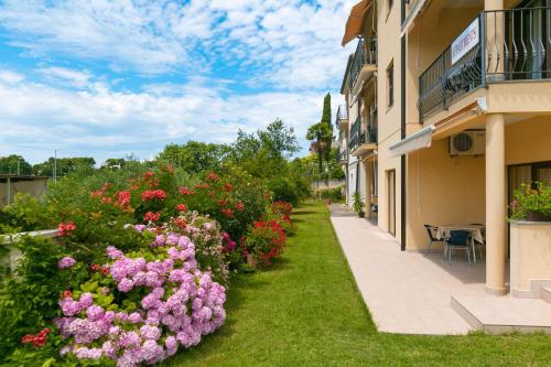 Zahrada ubytování Apartments Nevenka