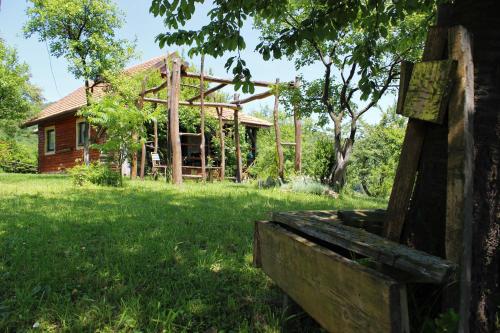 สวนหย่อมนอก Visoko Gorani Cottage