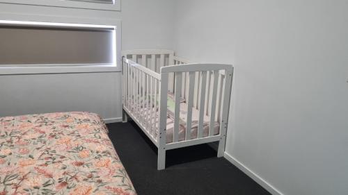 Postel nebo postele na pokoji v ubytování Home in Wyndham Vale, Melbourne