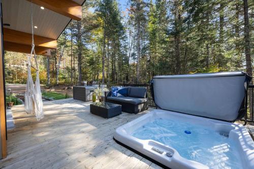 Fotografie z fotogalerie ubytování Spa and Sauna - Riverside - Brand New- SKOV Chalets v destinaci Saint Come