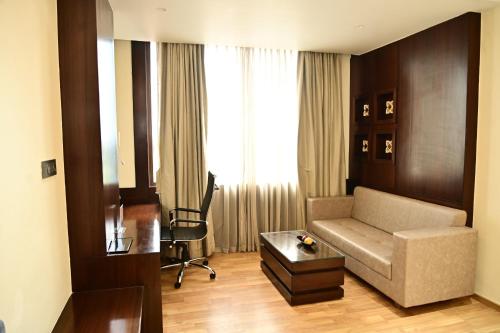 Ruang duduk di Indore International Convention Center