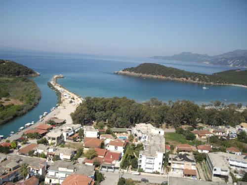 Gallery image of Zeus Paradise Hotel Ammoudia in Ammoudia
