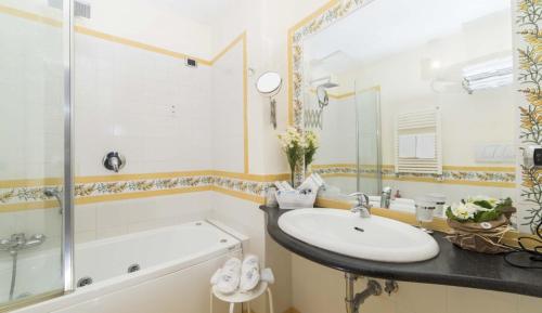Gallery image of Hotel Villa Annalara charme and Relax in Amalfi