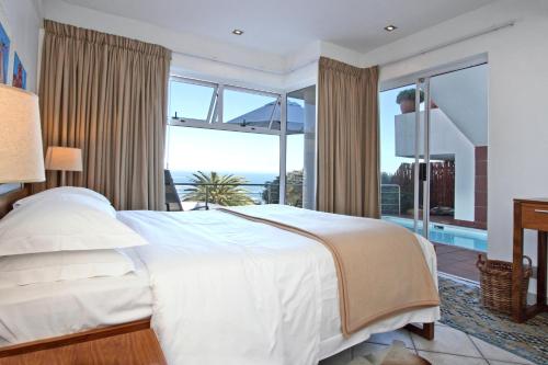 Gallery image of Camps Bay Terrace Suite in Cape Town