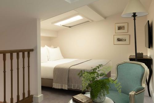 Hotel Du Quai Voltaire photo 32