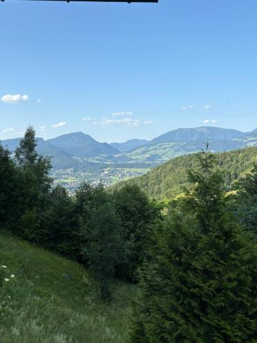 Modernes Serviced Apartment - FeWo Land Idyll