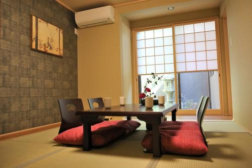 2 min to Kiyomizu Tera 's Japanese house Sousekyu
