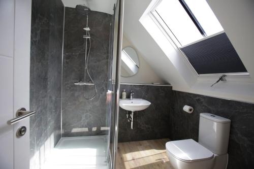Kings Toft Apartments photo 229