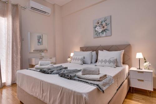 City Chic Living-3BR Kallirrois